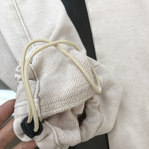 バレンシアガコピー 新しいカップルの水洗いストレートパンツ