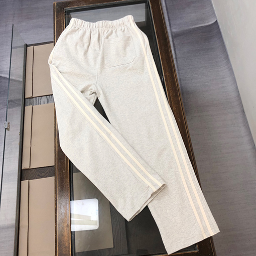 フェンディスーパーコピー 新しいカップルのストレートパンツ