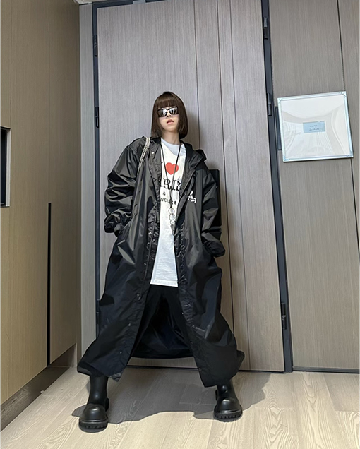 バレンシアガコピー 24 ss 新しい Balenciaga タワートレンチコート