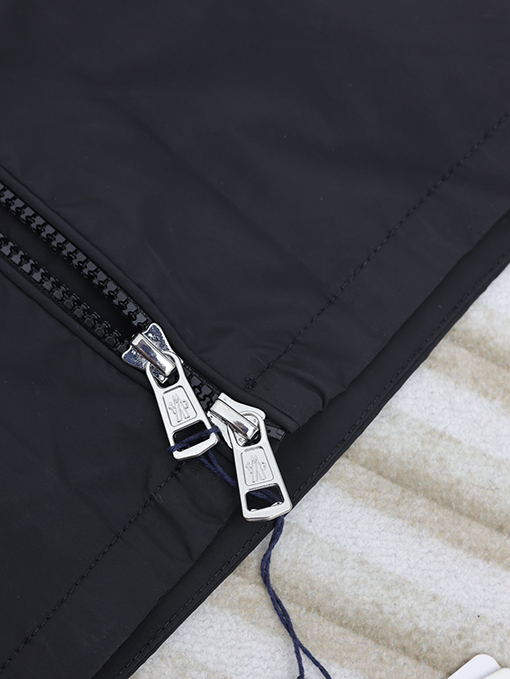 モンクレール 24 SS 新しいクラシックなスタイリッシュな薄いジャケット