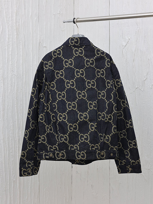 グッチ 新しいクラシックな暗い柄のジャカードデニムジャケット
