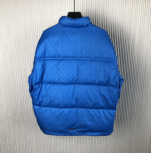 クロムハーツ 24 FW 新しい暗い縞の銀ボタンダウンジャケット
