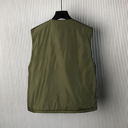 プラダ 24 FW 再生ナイロン薄手コットンジャケットベスト