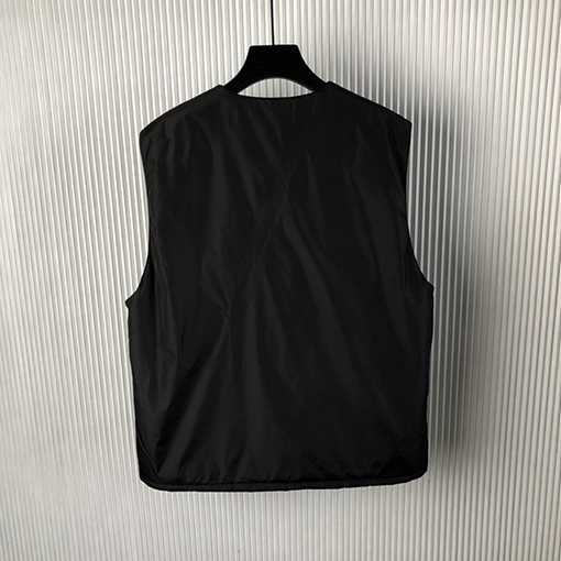 プラダ 24 FW 再生ナイロン薄手コットンジャケットベスト