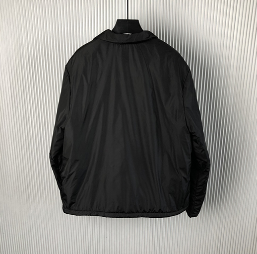 プラダ 24 FW 再生ナイロン薄手コットンジャケット