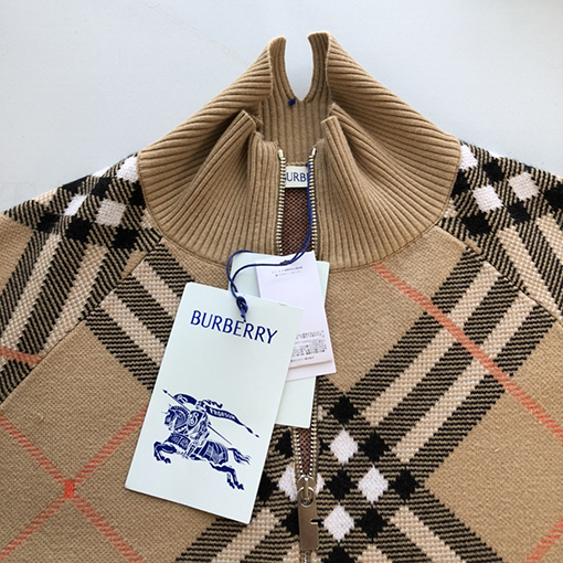 バーバリーコピー 24 FW 新しいチェック柄のカシミヤスタンドカラーセーター
