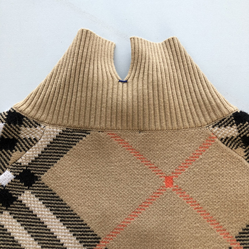 バーバリーコピー 24 FW 新しいチェック柄のカシミヤスタンドカラーセーター