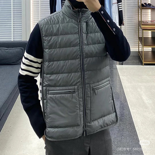 トムブラウン 24 FW 新しいダウンベスト