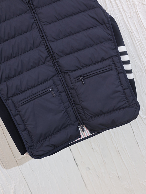 トムブラウン 24 FW 新しいダウンベスト