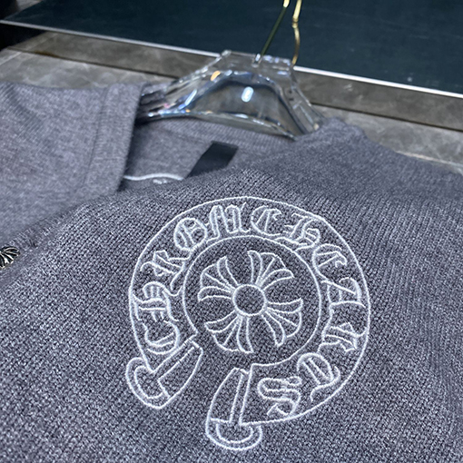 Chrome Hearts X Thom Browne コラボレーションビッグロゴクラシックカーディガン