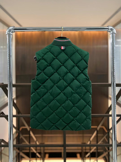 トムブラウンスーパーコピー レディース24 FW 新しい色のベスト