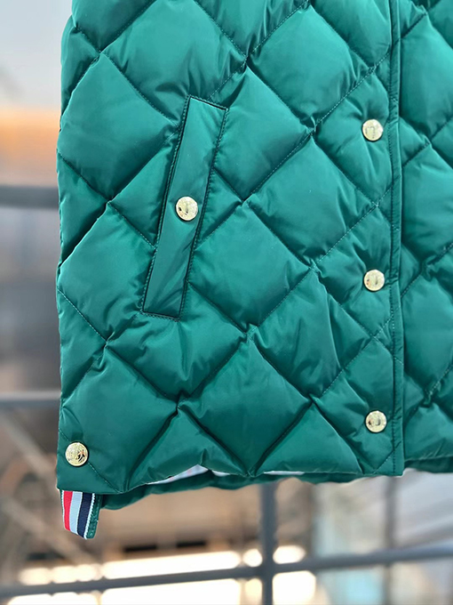 トムブラウンスーパーコピー レディース24 FW 新しい色のベスト