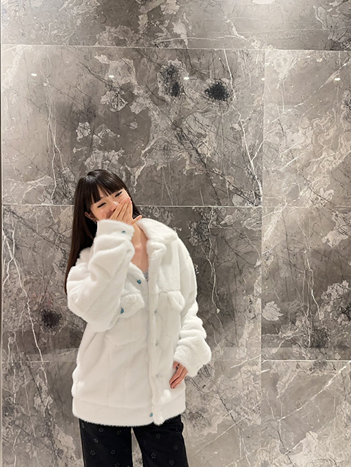 ルイヴィトン レディース 24 FW 秋冬の新しい襟の長袖のぬいぐるみコート