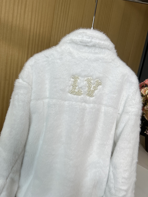 ルイヴィトン レディース 24 FW 秋冬の新しい襟の長袖のぬいぐるみコート