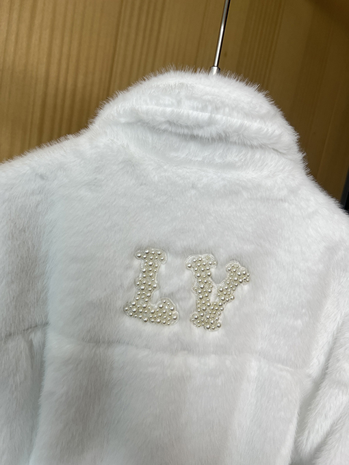 ルイヴィトン レディース 24 FW 秋冬の新しい襟の長袖のぬいぐるみコート