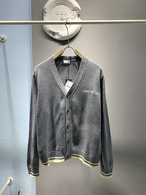 ディオールスーパーコピー 24 FW Christian Dior Tag 新しいウール混紡刺繍カーディガン 