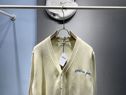 ディオールスーパーコピー 24 FW Christian Dior Tag 新しいウール混紡刺繍カーディガン 