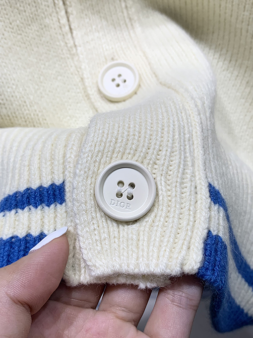 ディオールスーパーコピー 24 FW Christian Dior Tag 新しいウール混紡刺繍カーディガン 