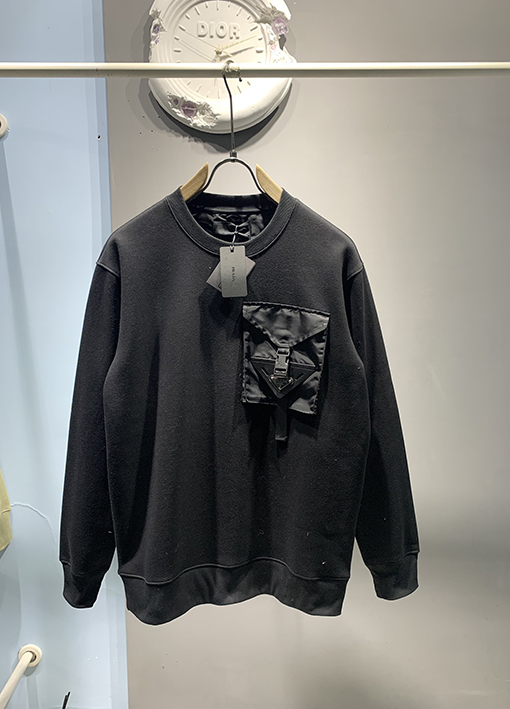 プラダコピー 24 FW 新しい革のポケットの襟のパーカー