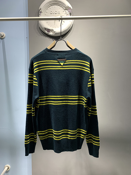 プラダコピー 24 FW 新しいウールのクルーネックシャツ