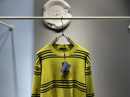 プラダコピー 24 FW 新しいウールのクルーネックシャツ