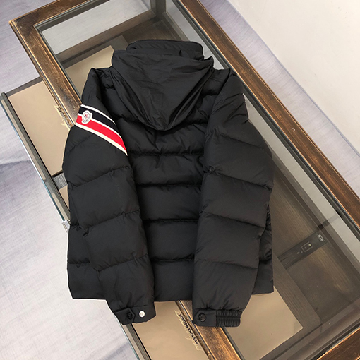 モンクレールスーパーコピー Moncler Solayan メンズトリコロールトリムショートダウンジャケット