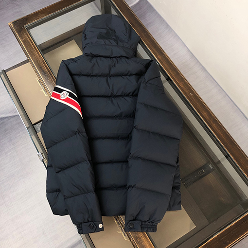 モンクレールスーパーコピー Moncler Solayan メンズトリコロールトリムショートダウンジャケット
