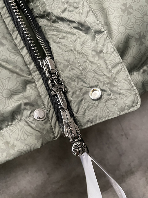 クロムハーツスーパーコピー 24 fw 暗い縞の銀ボタンダウンジャケット