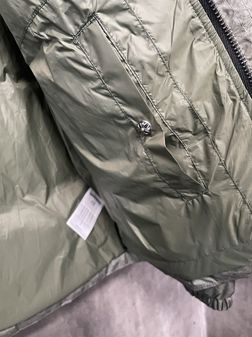 クロムハーツスーパーコピー 24 fw 暗い縞の銀ボタンダウンジャケット