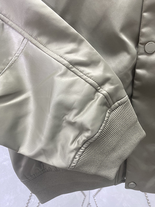 ディオールスーパーコピー Christian Dior Rue François 1er Paris 1947 新しいパイロットジャケット