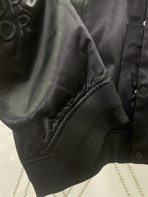 ディオールスーパーコピー Christian Dior Rue François 1er Paris 1947 新しいパイロットジャケット