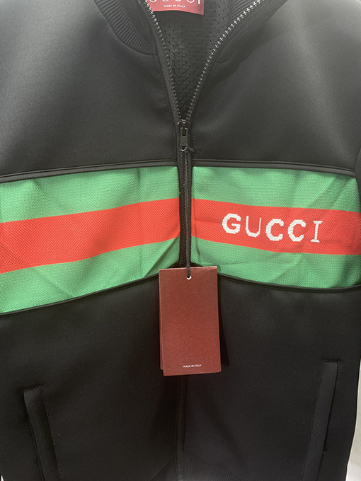 グッチスーパーコピー 新しい軽量ネオプレンジッパージャケット