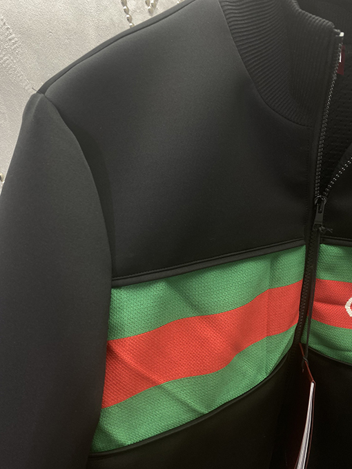 グッチスーパーコピー 新しい軽量ネオプレンジッパージャケット