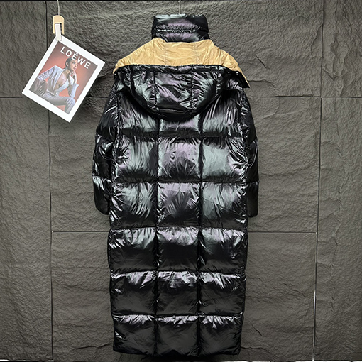 モンクレールスーパーコピー レディース光沢のあるダウンカップルのパン服の長いコート