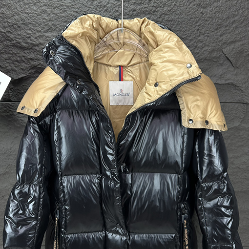 モンクレールスーパーコピー レディース光沢のあるダウンカップルのパン服の長いコート