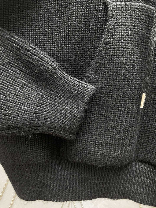 セリーヌスーパーコピー 新しいアルファベットロゴパッチ刺繍フード付きセーター