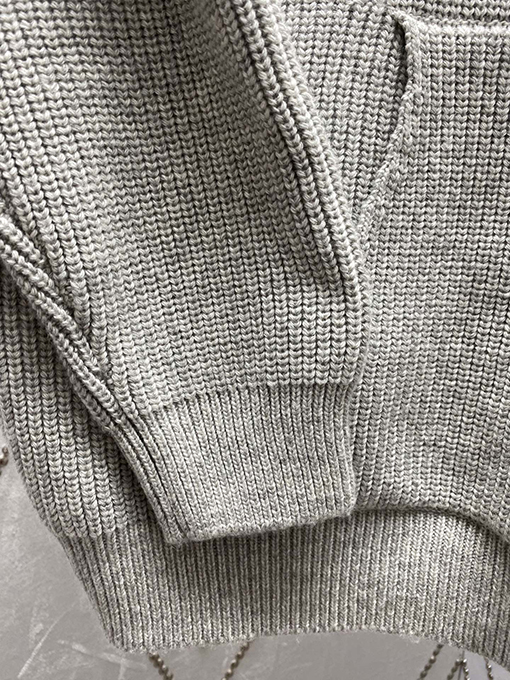 セリーヌスーパーコピー 新しいアルファベットロゴパッチ刺繍フード付きセーター