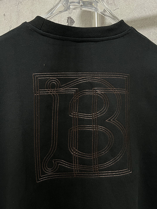 バーバリー 新しい刺繍文字ラベリングメダルステッチラウンドネックパーカー