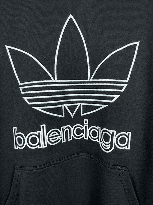 Balenciaga X Adidasコピー フロント刺繍ロゴ長袖フード付きパーカー