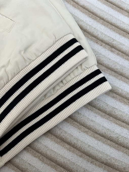 プラダ 24 Fw 新しいフライトジャケットベースボールジャケット