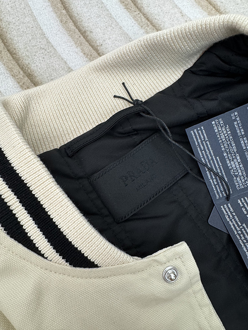プラダ 24 Fw 新しいフライトジャケットベースボールジャケット