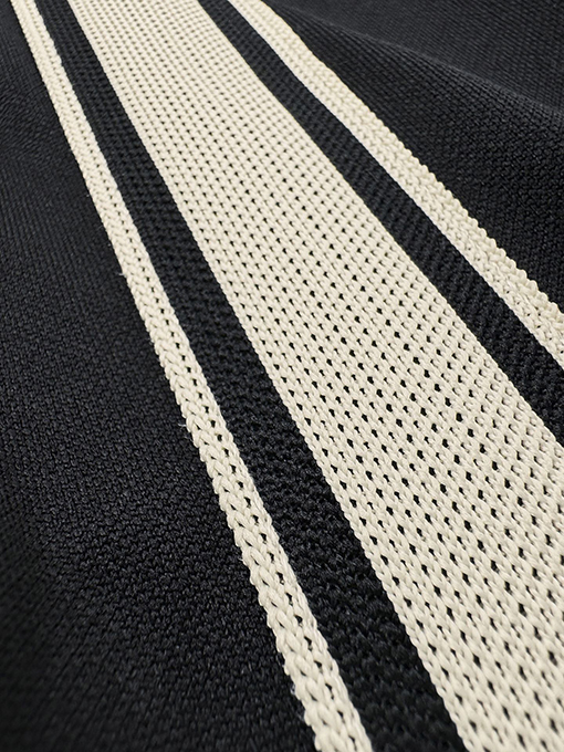 セリーヌ 刺繍ハーフジップパーカー