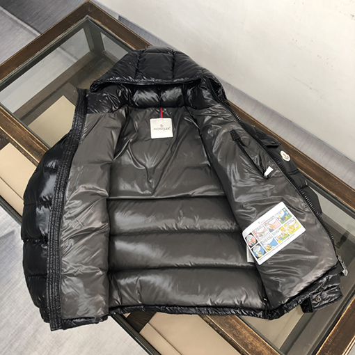 モンクレールスーパーコピー メンズクラシックマヤベルベット厚手アップグレードダウンジャケット