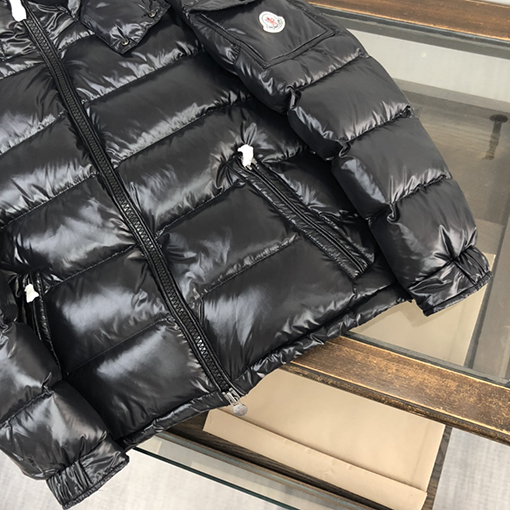モンクレールスーパーコピー メンズクラシックマヤベルベット厚手アップグレードダウンジャケット