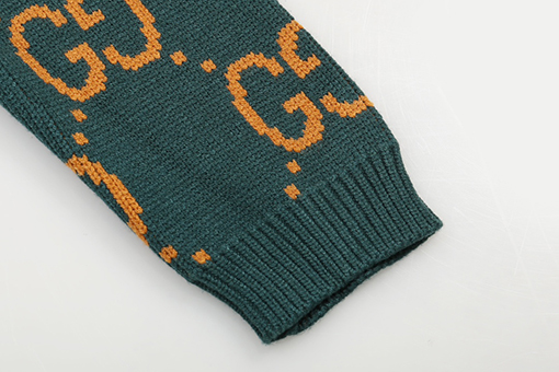 グッチスーパーコピー クラシックなダブルGのジャカードクルーネックセーター