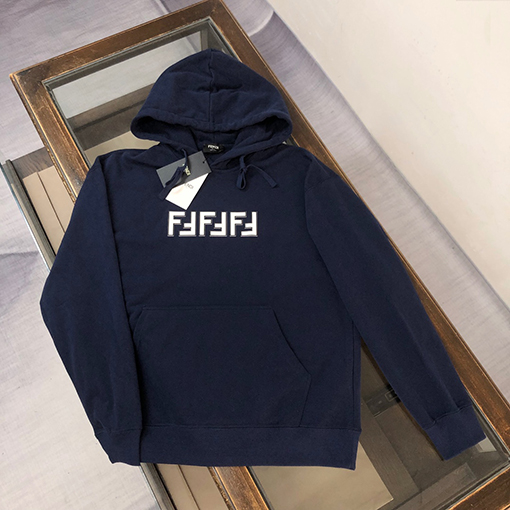 フェンディ ロゴロゴパーカー
