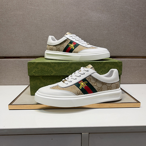 グッチ ファッションスニーカー