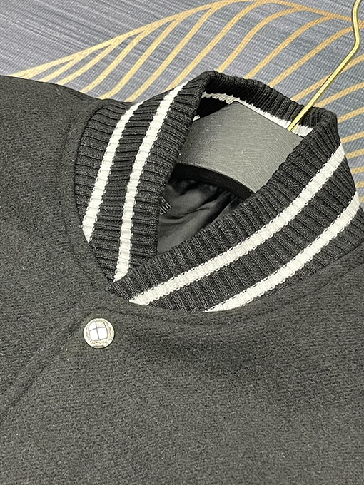 ジバンシイ ロゴ入り レザー ジャケット