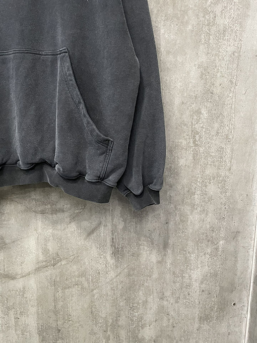 バレンシアガ 24 FW アップリケ刺繍文字パーカー