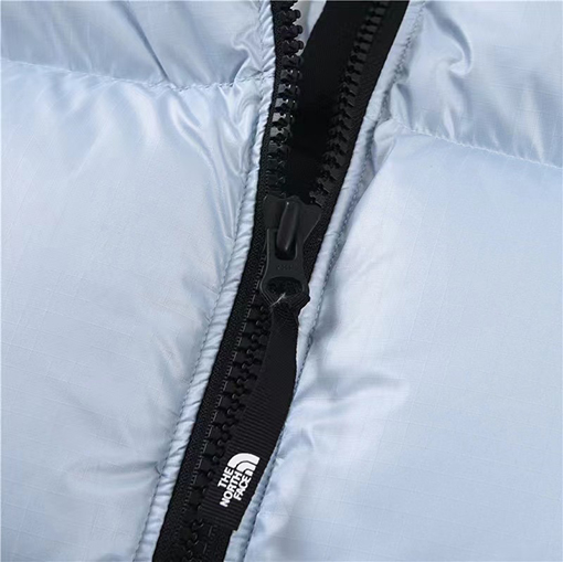 ノースフェイス 大きな格子 Nuptse クラシックダウンジャケット